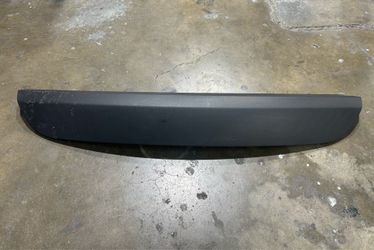 2015  - 2023 DODGE CHARGER SRT FRONT BUMPER TRIM MOULDING