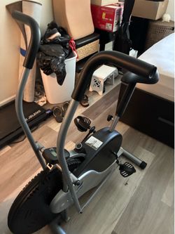 Bicicleta  para hacer ejercicio