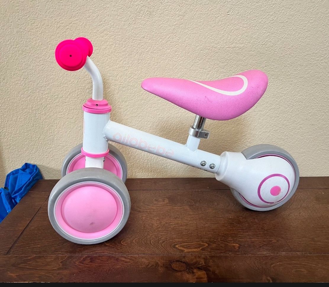 Toddler Balance Bike $20