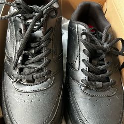 sketchers non slip women’s 8 1/2