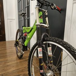 1998 Gary Fisher Level Betty.  Mountain Bike.