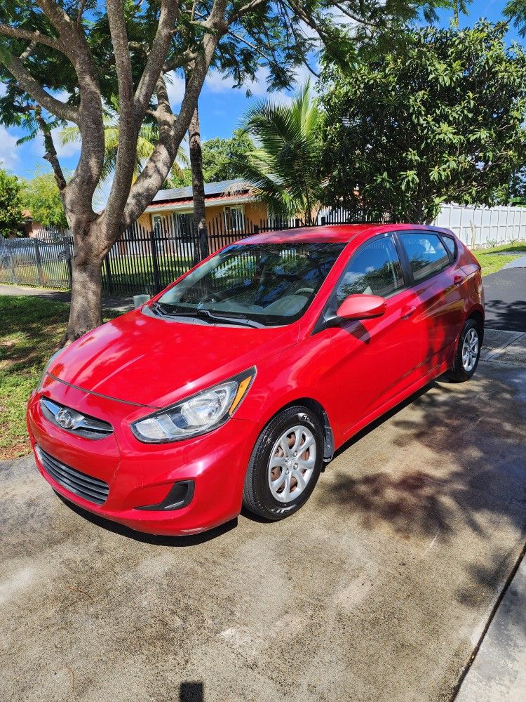 2013 Hyundai Accent