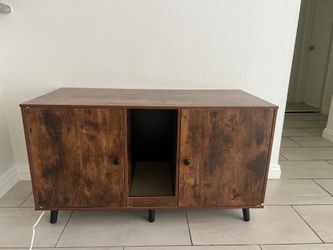 Cat Litter Box Enclosure / Hidden Litter Cabinet