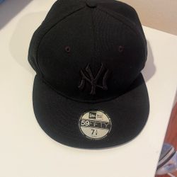 New Era Hat Size 7 1/8