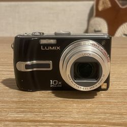 Panasonic DMC-TZ3 LUMIX 10x Optical Zoom