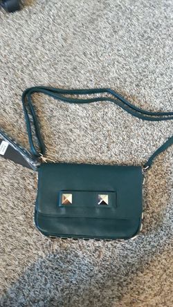 Street level crossbody/wristlet