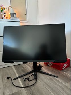 Samsung Odyssey G5 27”