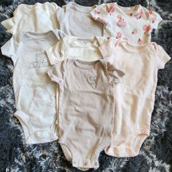 Carter's BRAND NEW  6 Months Multicolor 7 Short Sleeve Undershirts 