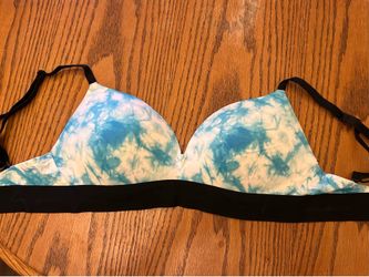 PINK Victoria’s Secret Tie-Dye Lightly Lined Wireless Bra 34 DD
