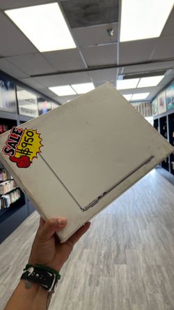 MacBook Air M3 8ram 256gb