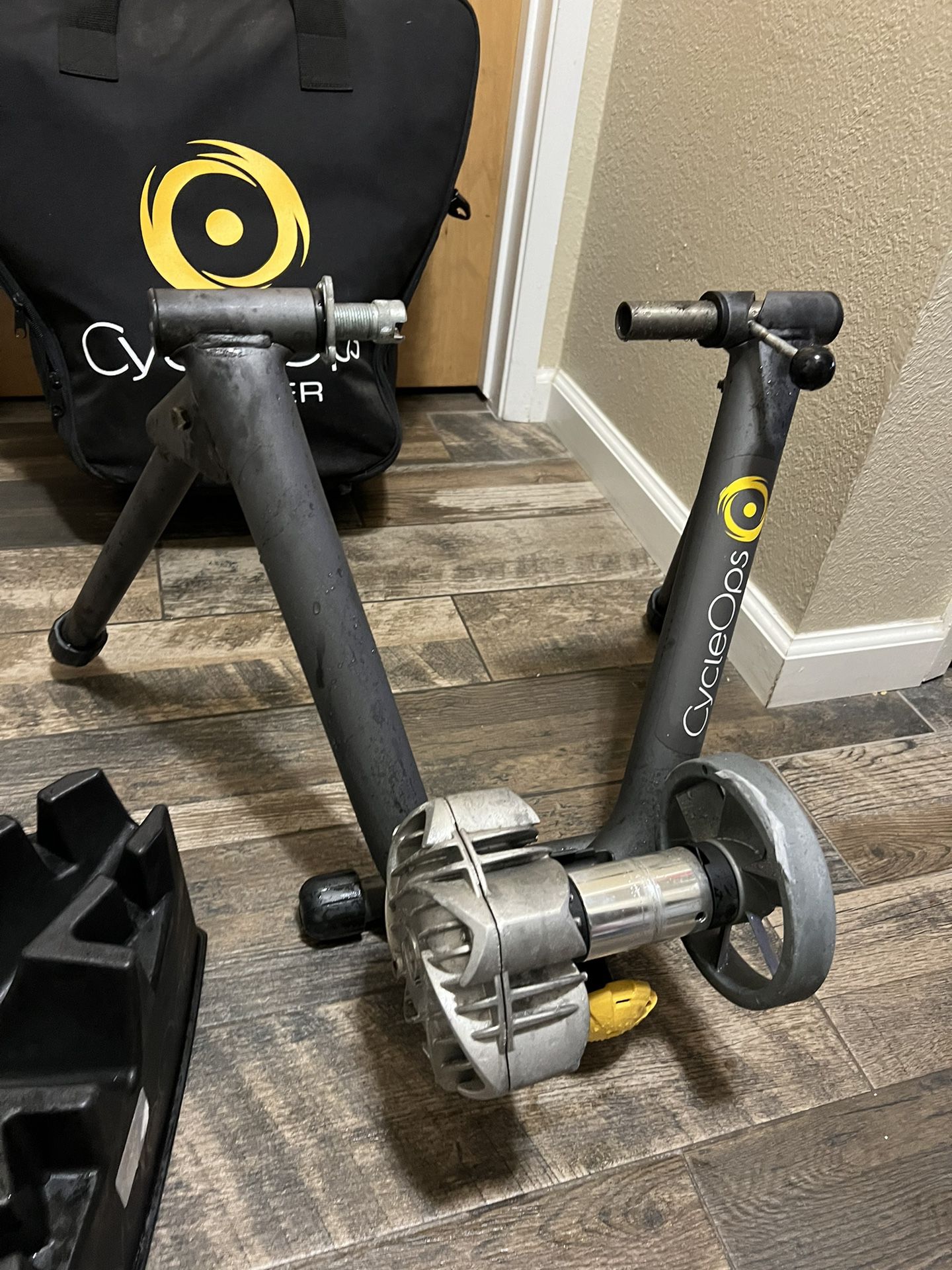 Like New BIKE TRAINER by Cycleops Ideal for Indoors During Rainy Weather