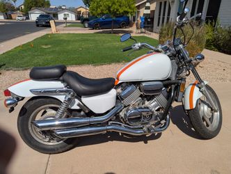 1994 Honda Magna