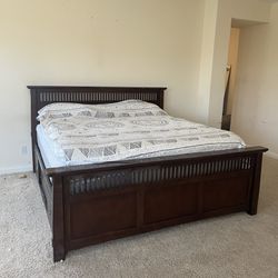 Wood King Bed With Storage Drawers 