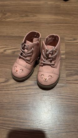 Pink boots size 5