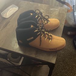 Timberland Boots Sz 9 