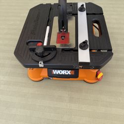 Worx BladeRunner X2 portable tabletop saw,  WX572L