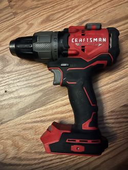 CRAFTSMAN V20 Taladro de martillo inalámbrico de 1/2 pulgada, solo herramienta (CMCD726B) si alguien interesa y tiene una pila para que lo cale está m