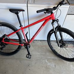 Cannondale Trail five MTB
