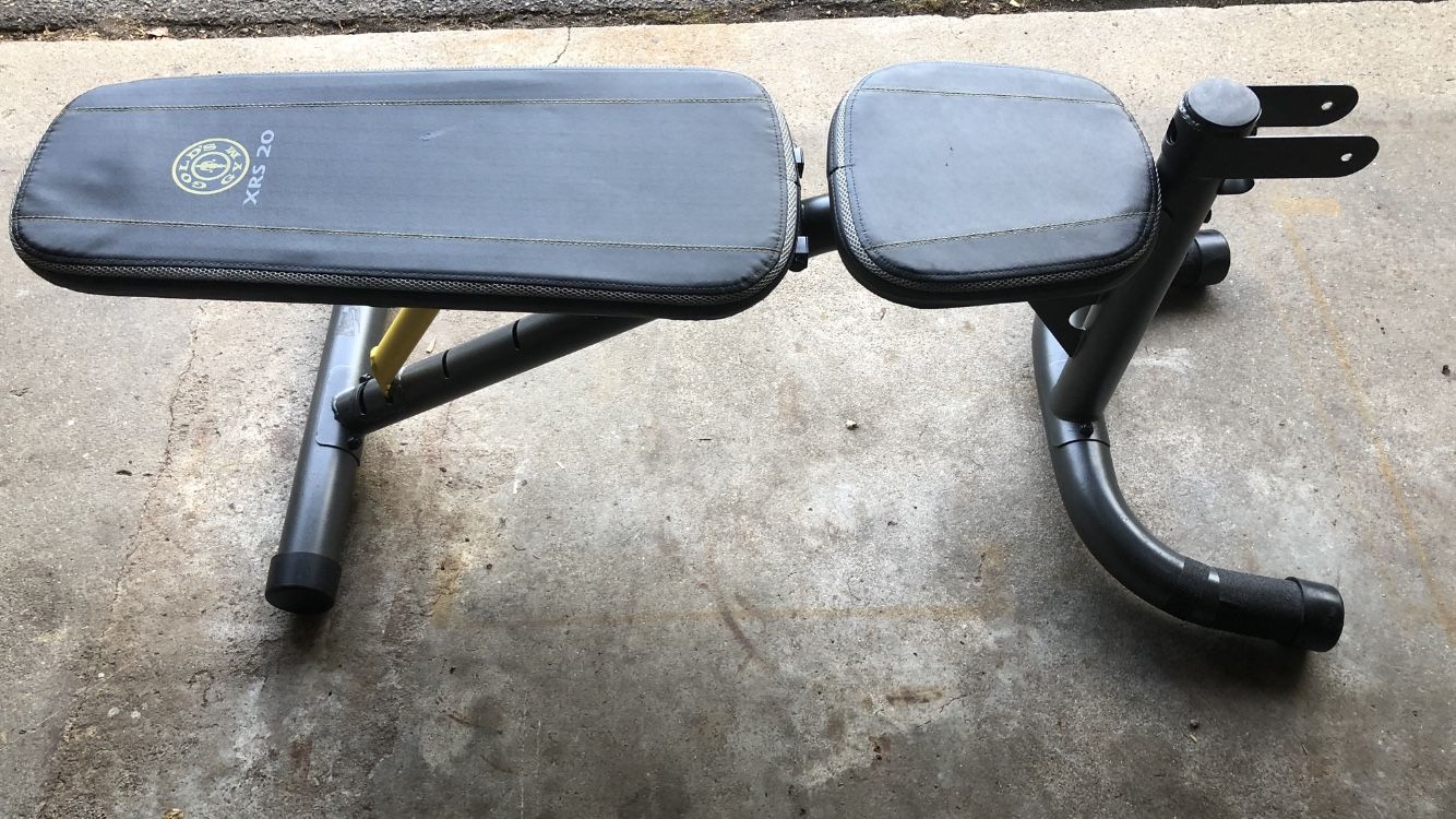 Adjustable weights bench