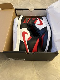 Air Jordan 1 Mid