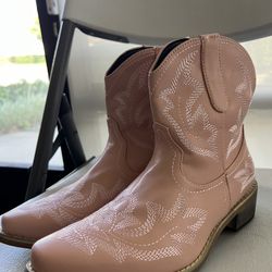 Cowboy Angle Boots Pink Color Size 6