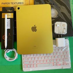 256gb Apple IPad 10th Generation (10.9” Liquid / 2022 model) with pen, keyboard, case & Accessories (warranty 2026) 