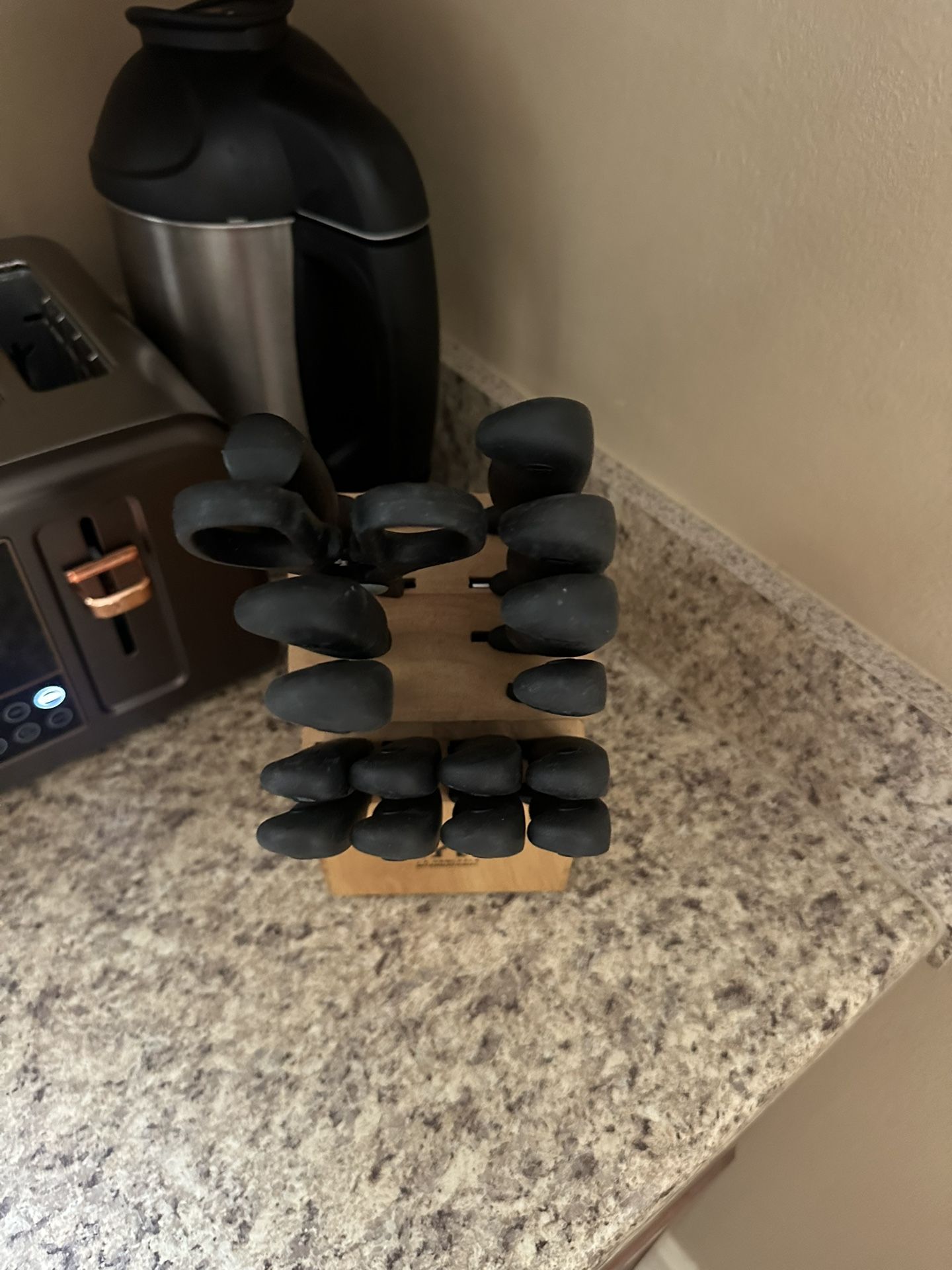 J.A. Henckels International Knife Block Cutlery 17 Pieces