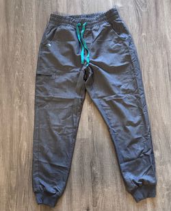 Scrubs (Figs—pant&topx2)