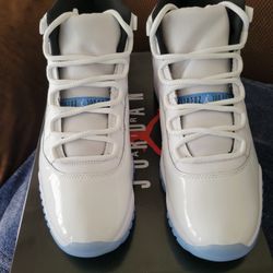 Jordan 11 Legend Blue size 10.5