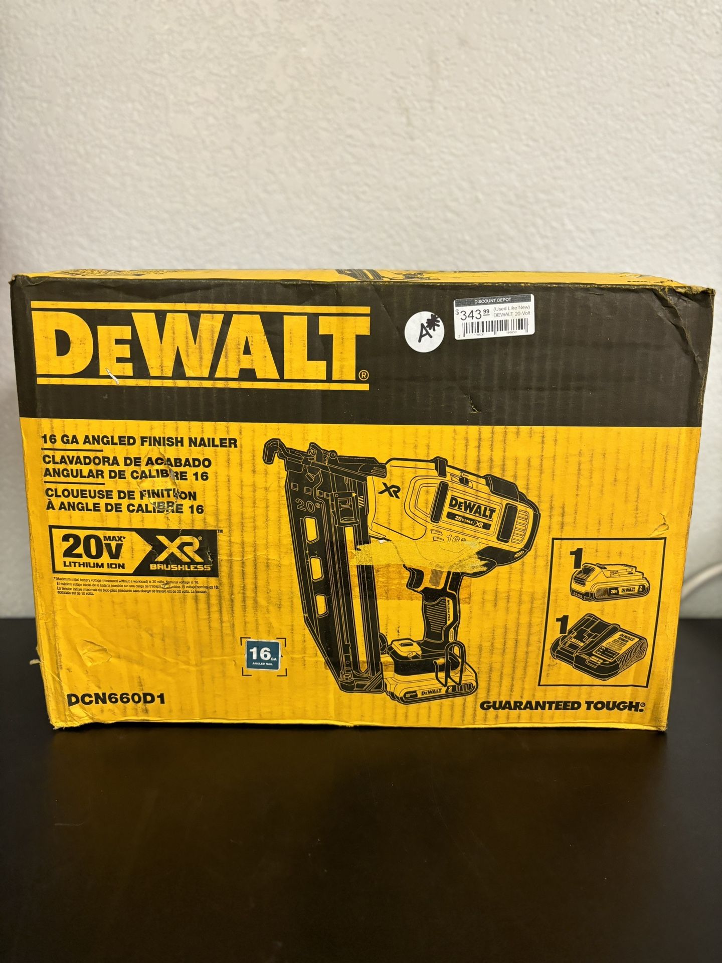 DEWALT 20V MAX XR 16Gauge Cordless Angled Finish Nailer Kit for Sale