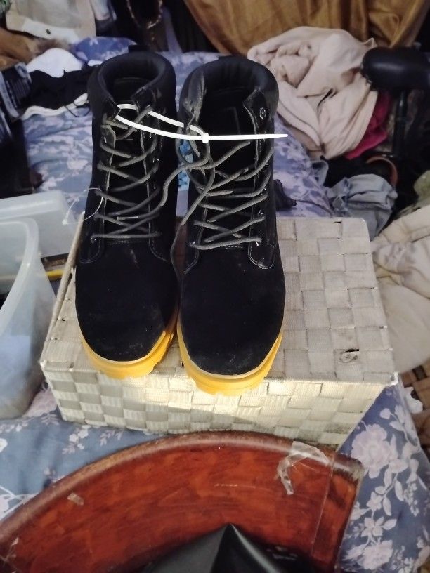 Fila Boots