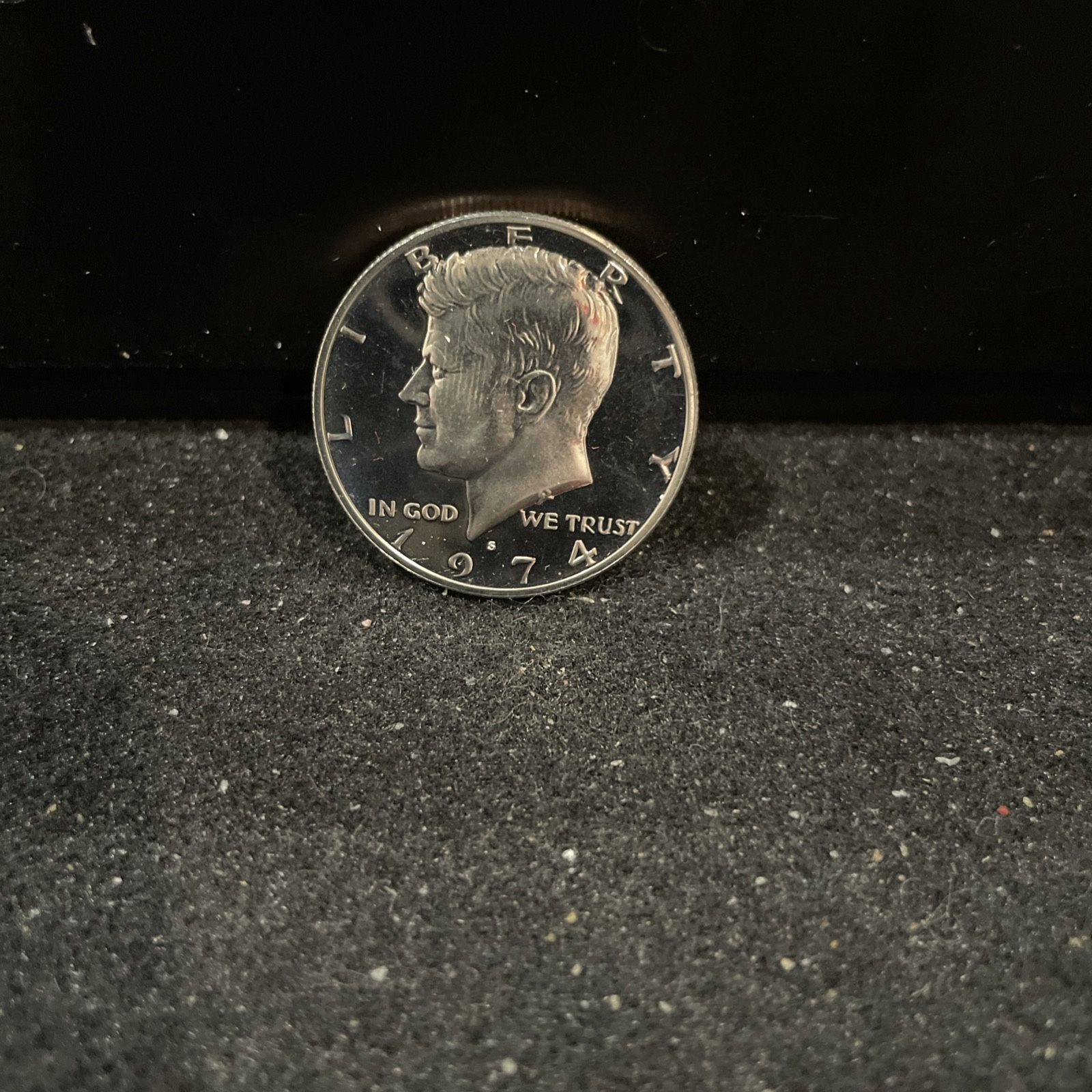 1974 S Gem Proof Kennedy Half Dollar With An extreme Cameo 644
