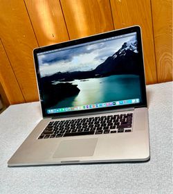 Apple MacBook Pro 15” Retina i7/16GB/500GB SSD $350