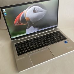 HP Elitebook I7 laptop w/512GB Drive & 32GB DDR4 RAM
