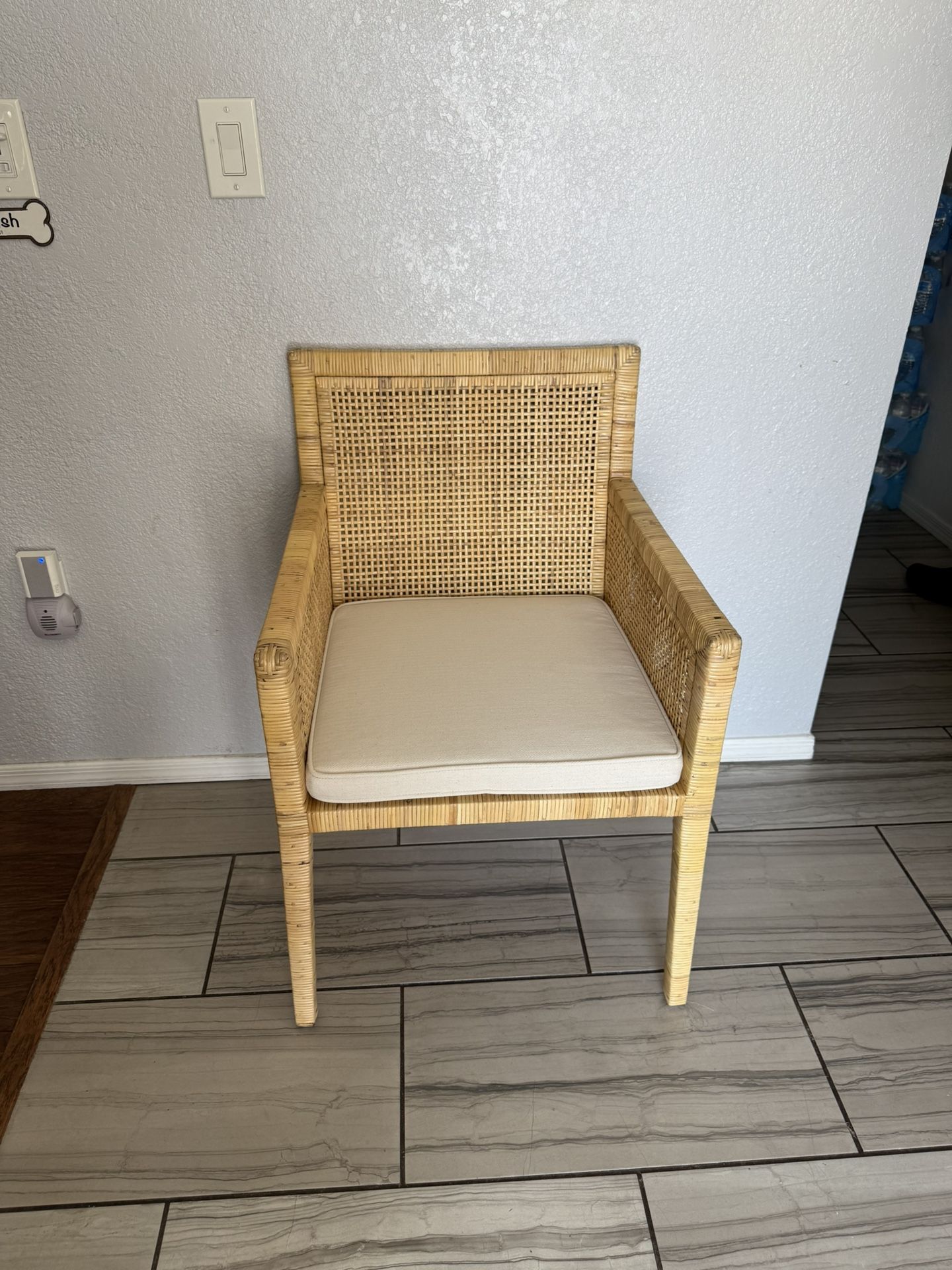 BRAND NEW!!! Rattan Accent Chair