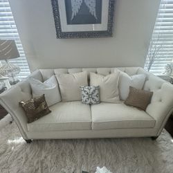 Like New Ethan Allen Ivory Shelton Sofa w/Nailhead Trim
