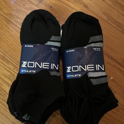 NWT Zone In men’s athletic socks 20 pairs 
