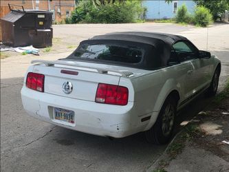 2006 Ford Mustang