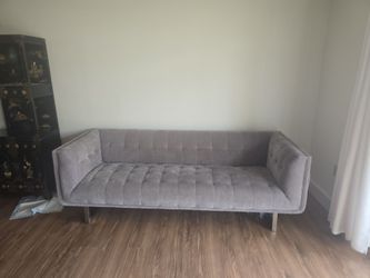 FREE COUCH