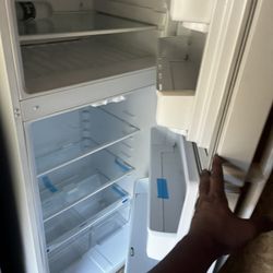 Large house appliances