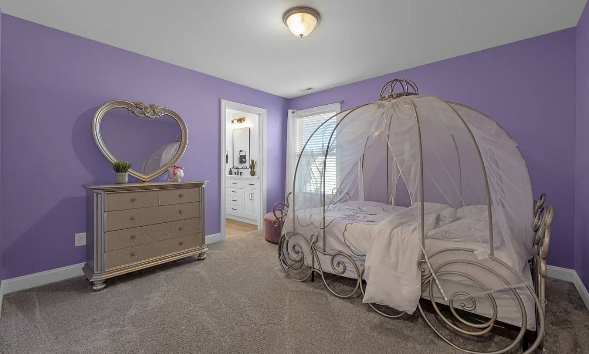 Beautiful Princess Bed And Dresser With Mirror 