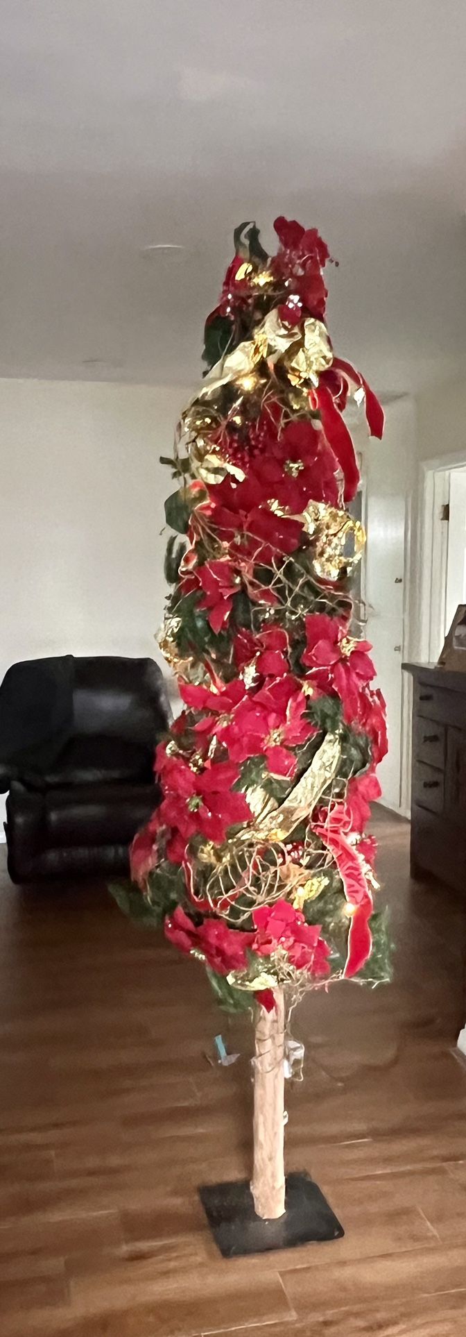 Pre Lit Christmas Tree