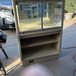 Display Cabinet Glass Lighted Upper Shelve Lower 