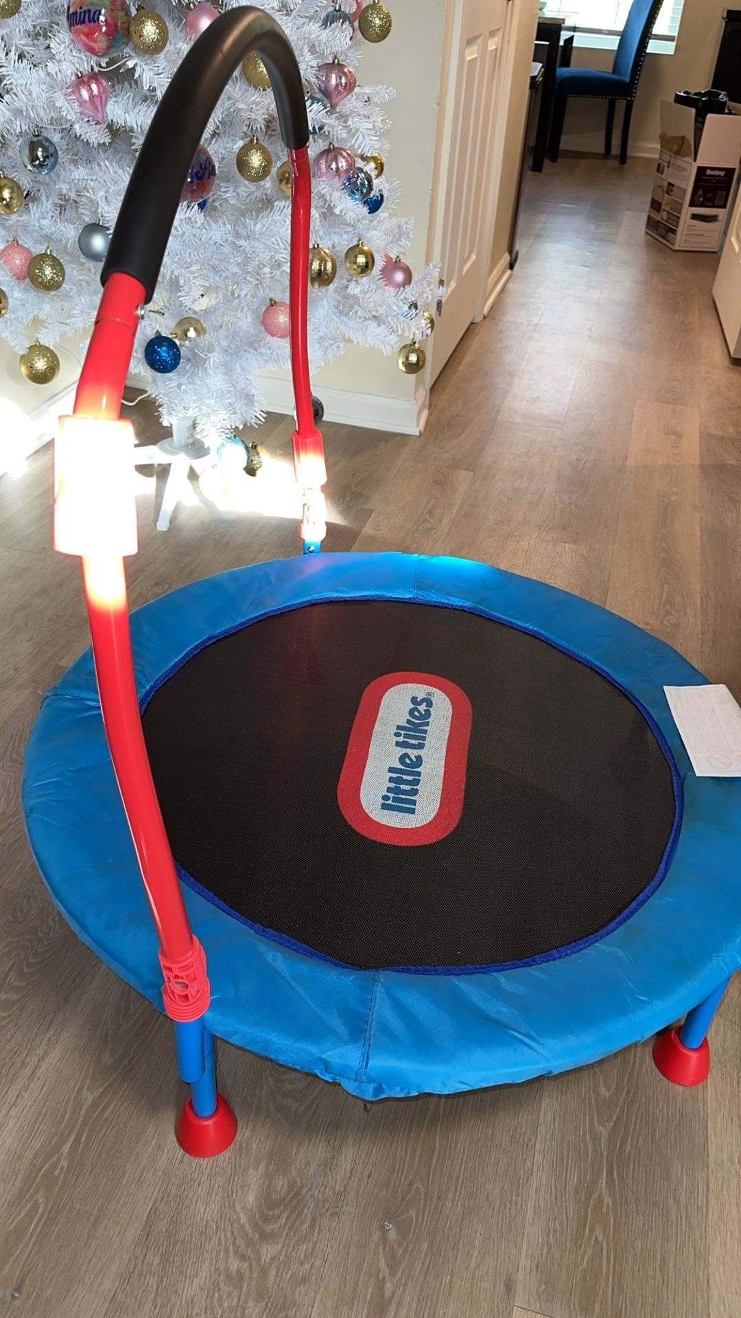 Trampoline
