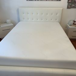 Queen Bed Plus Memory Foam Mattress 