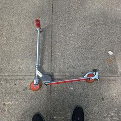 Razor. Scooter. Kids