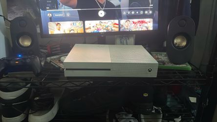 Xbox One s