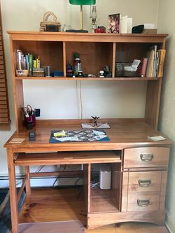 Oak desk with shelves and drawers