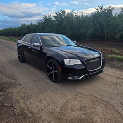2016 Chrysler 300