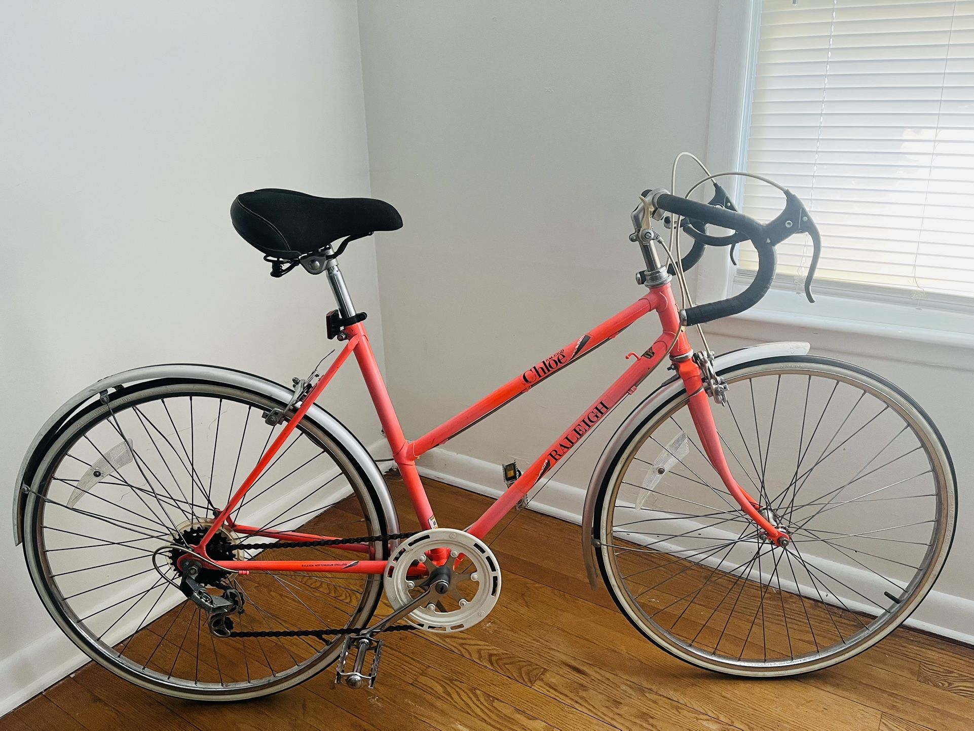 Vintage Raleigh Road Bike